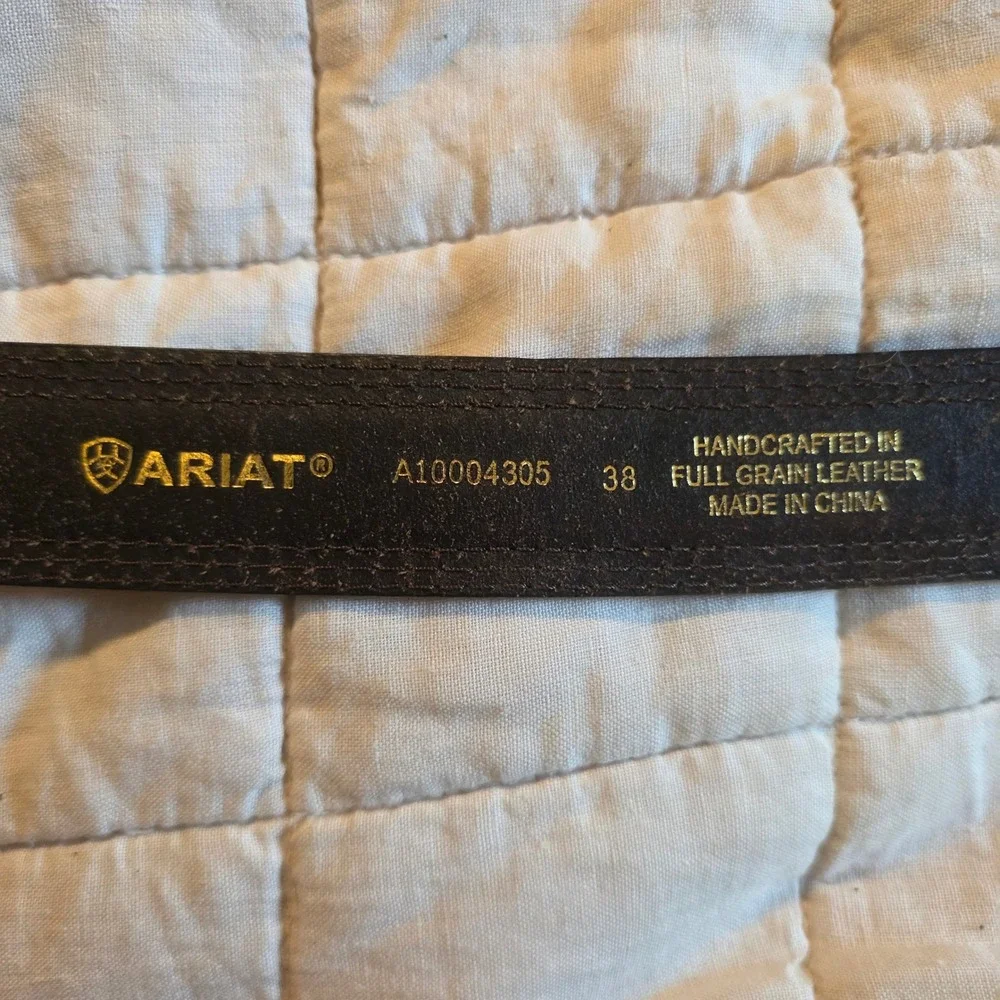 Ariat embrace rugged